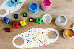 Maschera da colorare per bambini